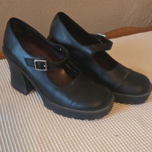 Classic Black Mary Jane Heels